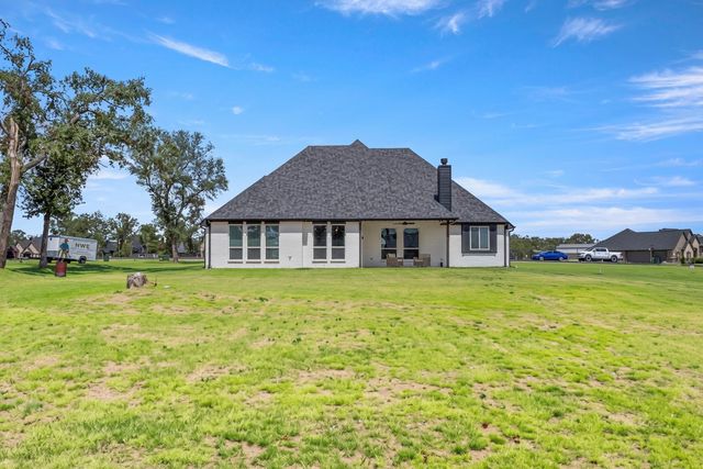 149 Clayton Crossing, Springtown, TX 76082