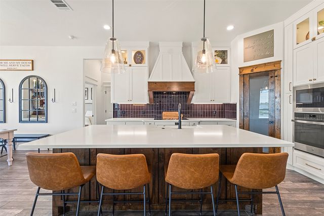 149 Clayton Crossing, Springtown, TX 76082