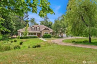 23707 115th Avenue SW, Vashon, WA 98070