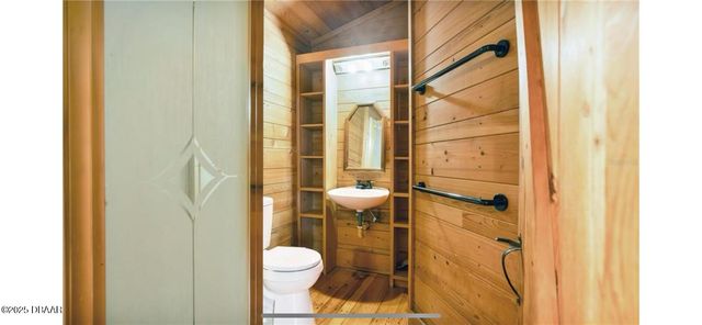 1330 Niatross Street, Astor, FL 32102