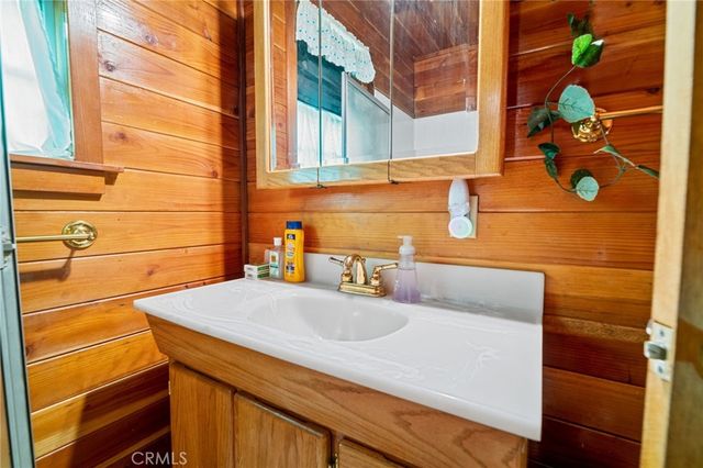 324 Angeles Boulevard, Big Bear City, CA 92314