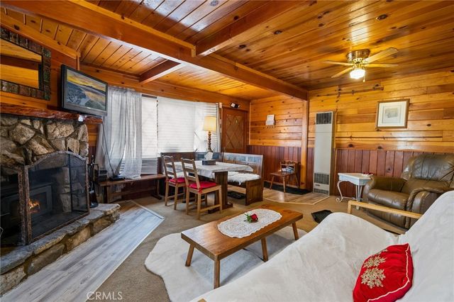 324 Angeles Boulevard, Big Bear City, CA 92314