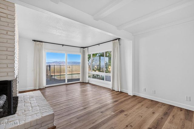 2478 Sapra Street, Thousand Oaks, CA 91362