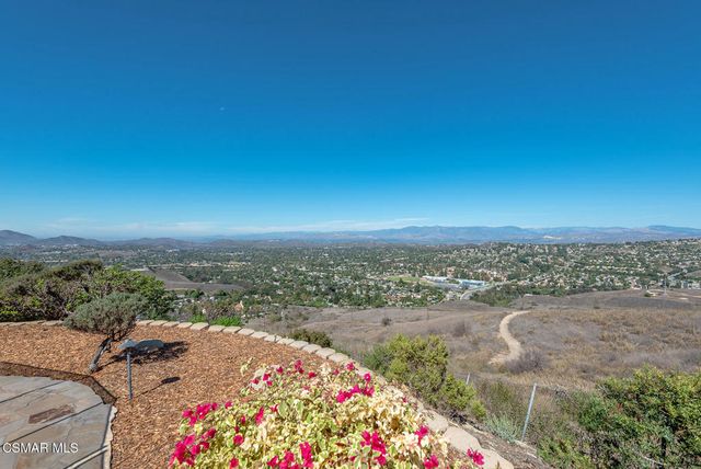 2478 Sapra Street, Thousand Oaks, CA 91362