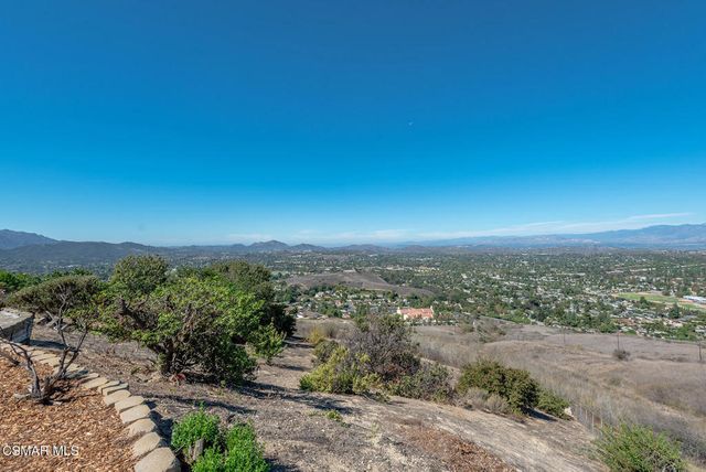 2478 Sapra Street, Thousand Oaks, CA 91362