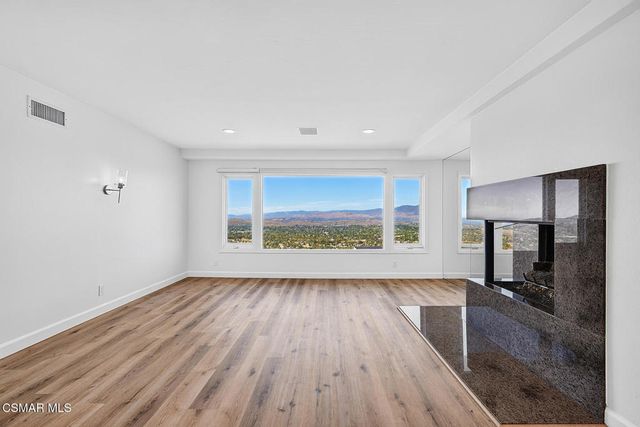 2478 Sapra Street, Thousand Oaks, CA 91362