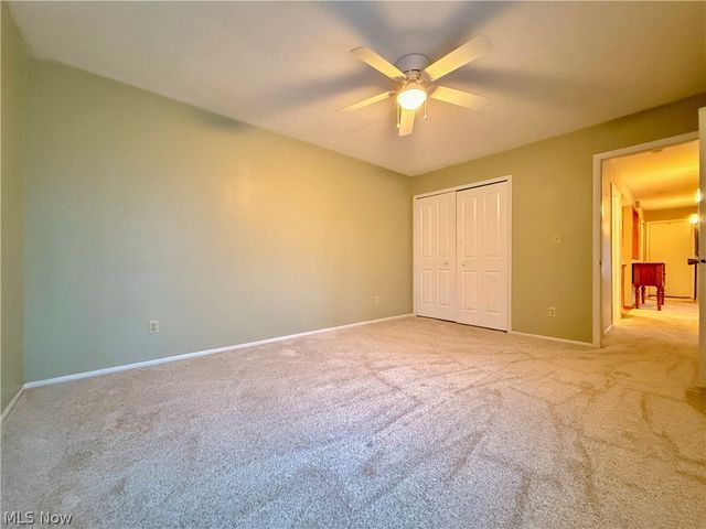 330 Deepwood Drive, Wadsworth, OH 44281