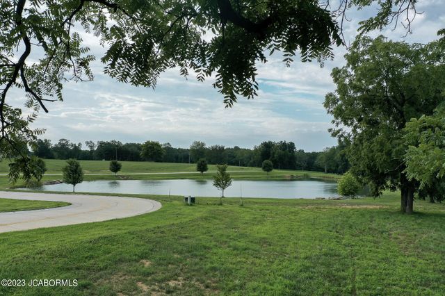 2670 EAGLE VIEW SPUR, Holts Summit, MO 65043