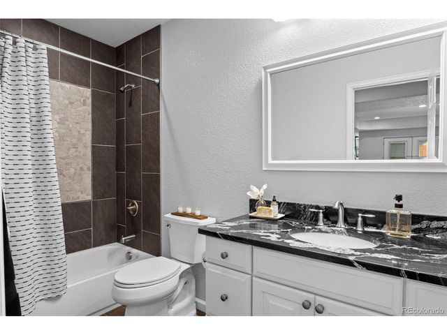 1706 Ghost Dance Cir, Castle Rock, CO 80108