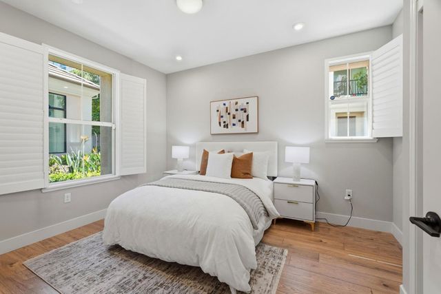 560 Saint Remi Terrace 1, Sunnyvale, CA 94085