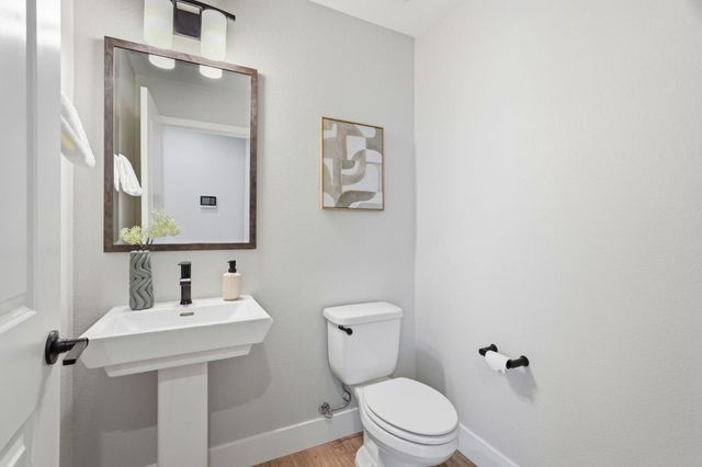 560 Saint Remi Terrace 1, Sunnyvale, CA 94085