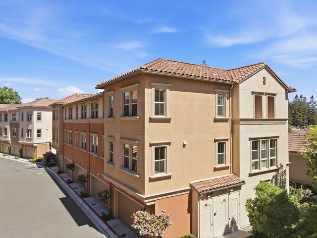 560 Saint Remi Terrace 1, Sunnyvale, CA 94085