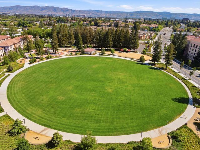 560 Saint Remi Terrace 1, Sunnyvale, CA 94085