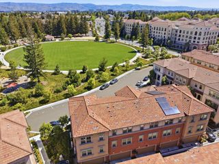 560 Saint Remi Terrace 1, Sunnyvale, CA 94085