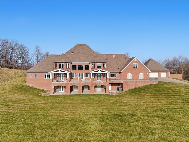 308 Sutherland Drive, Peters Twp, PA 15367