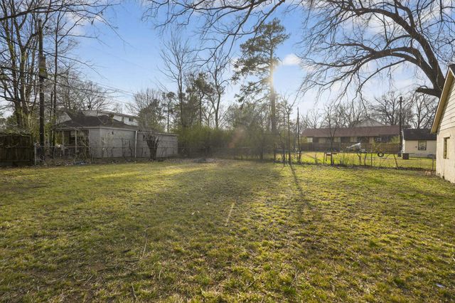 3621 VANUYS RD, Memphis, TN 38111