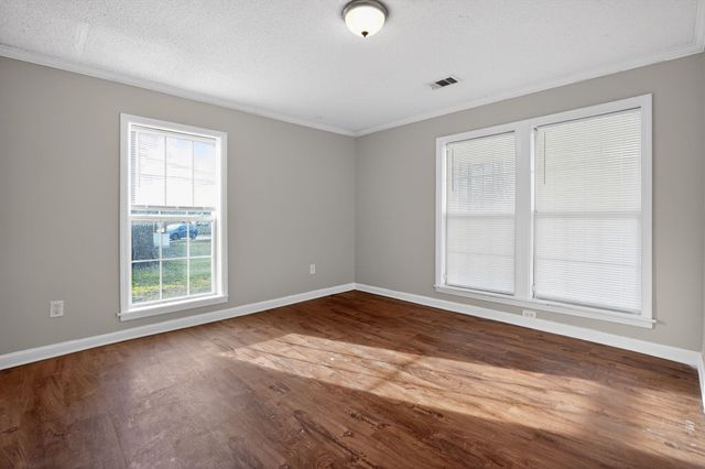 3621 VANUYS RD, Memphis, TN 38111