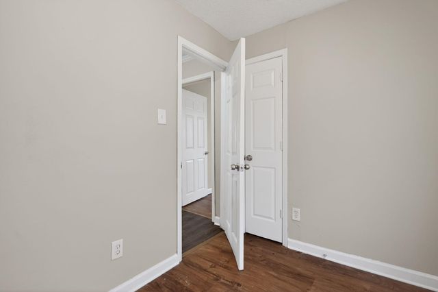 3621 VANUYS RD, Memphis, TN 38111