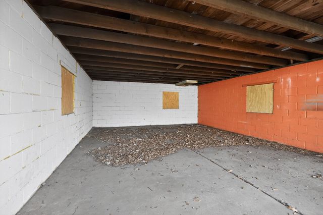 3621 VANUYS RD, Memphis, TN 38111