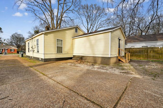 3621 VANUYS RD, Memphis, TN 38111