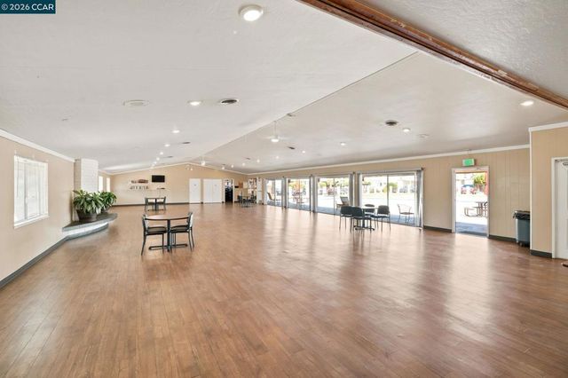 190 Medina Dr, Pacheco, CA 94553