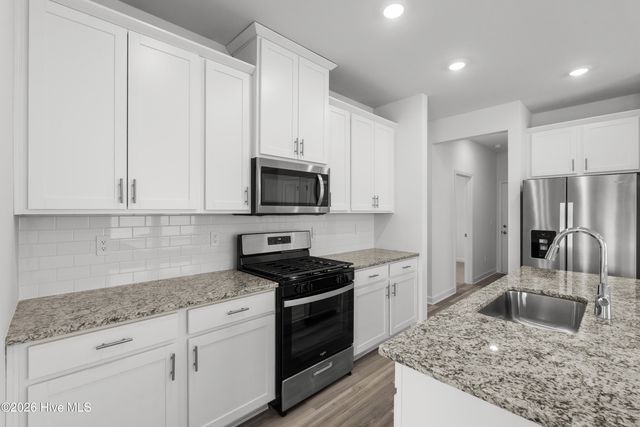 2217 Lewis Allen Crossing NW, Ash, NC 28420