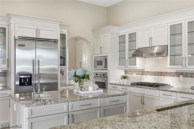 16699 Pistoia WAY, Naples, FL 34110