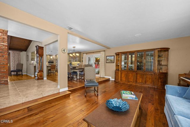 1328 E Palm Drive, Glendora, CA 91741