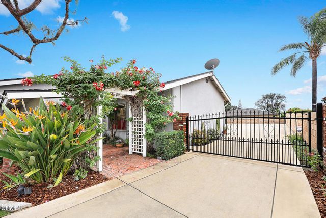 1328 E Palm Drive, Glendora, CA 91741