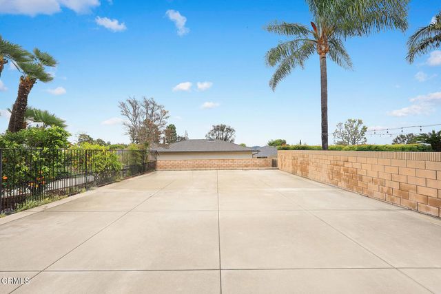 1328 E Palm Drive, Glendora, CA 91741