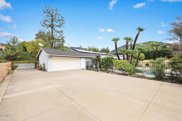 1328 E Palm Drive, Glendora, CA 91741