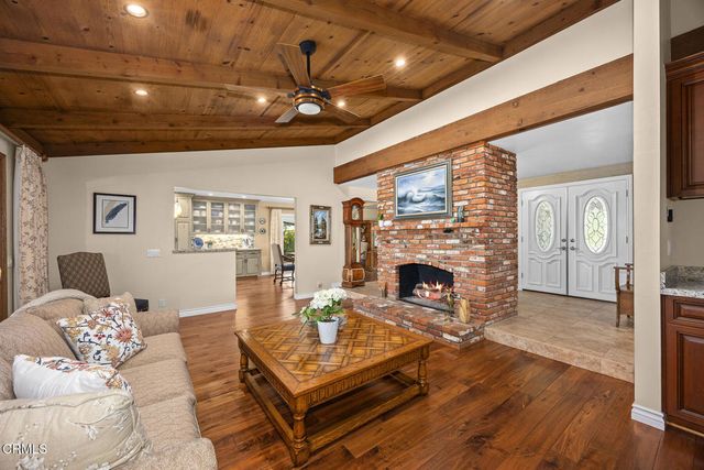 1328 E Palm Drive, Glendora, CA 91741