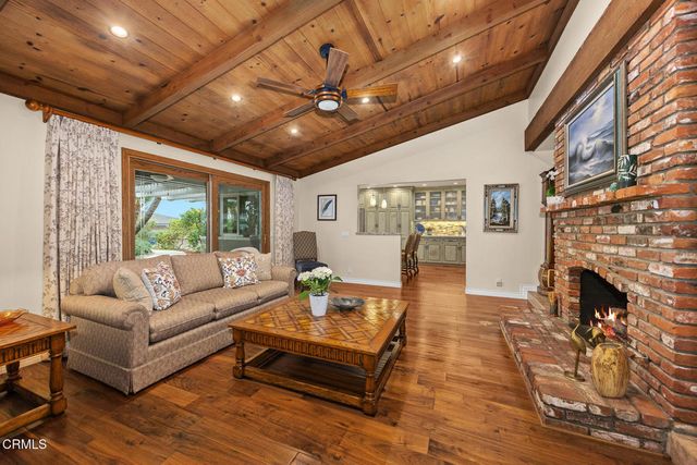 1328 E Palm Drive, Glendora, CA 91741