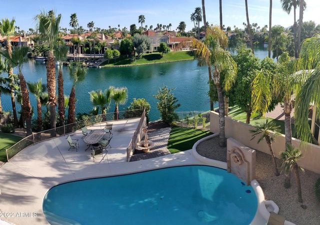 9943 E Island Circle, Scottsdale, AZ 85258
