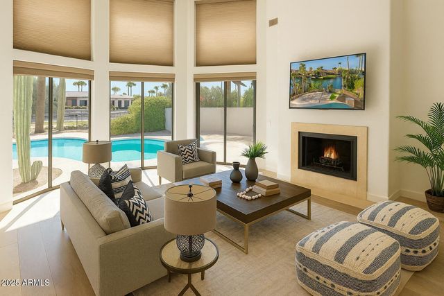 9943 E Island Circle, Scottsdale, AZ 85258