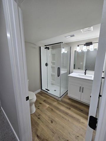 4918 West Lane, Minnetonka, MN 55345