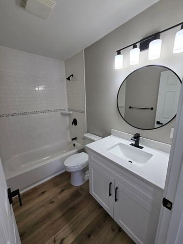 4918 West Lane, Minnetonka, MN 55345