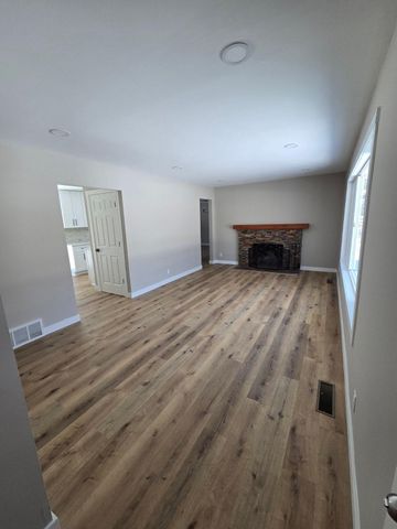 4918 West Lane, Minnetonka, MN 55345