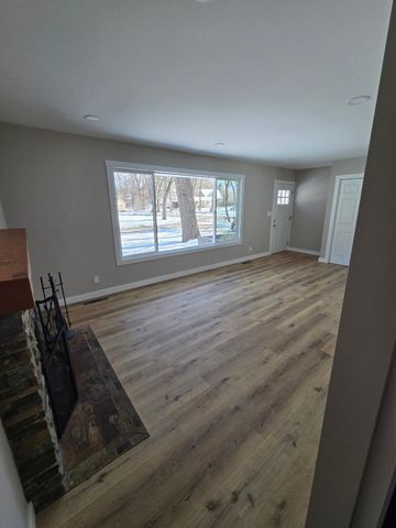 4918 West Lane, Minnetonka, MN 55345