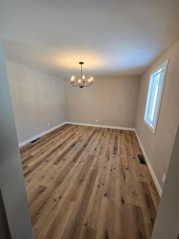 4918 West Lane, Minnetonka, MN 55345