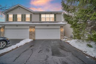 2479 Stoughton Circle, Aurora, IL 60502