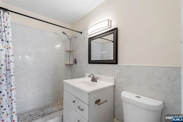 2100 Linwood 2Y, Fort Lee, NJ 07024