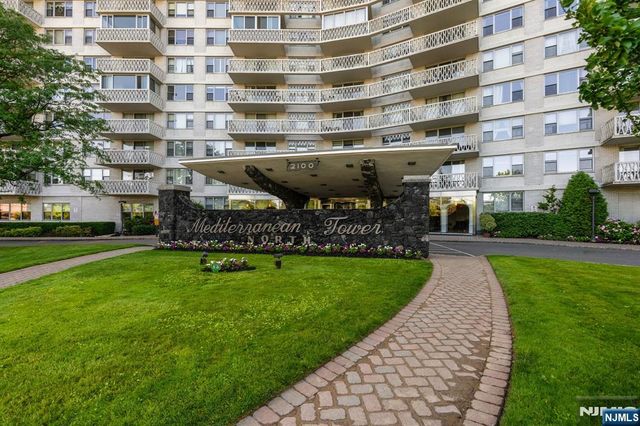 2100 Linwood 2Y, Fort Lee, NJ 07024