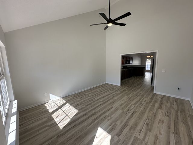 250 Buck Run Dr, Nashville, TN 37214