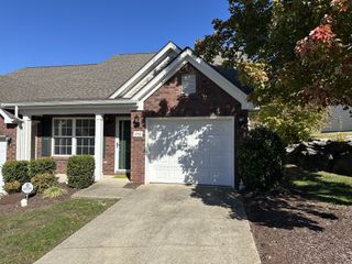 250 Buck Run Dr, Nashville, TN 37214