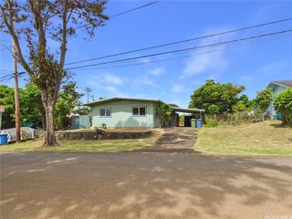 1261 Ulupii Street, Kailua, HI 96734