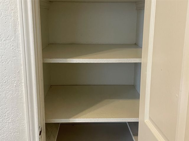 6709 Driffield Circle W, North Richland Hills, TX 76182