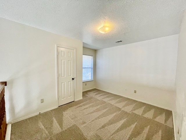 6709 Driffield Circle W, North Richland Hills, TX 76182