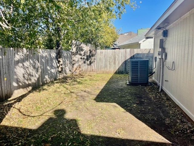 6709 Driffield Circle W, North Richland Hills, TX 76182