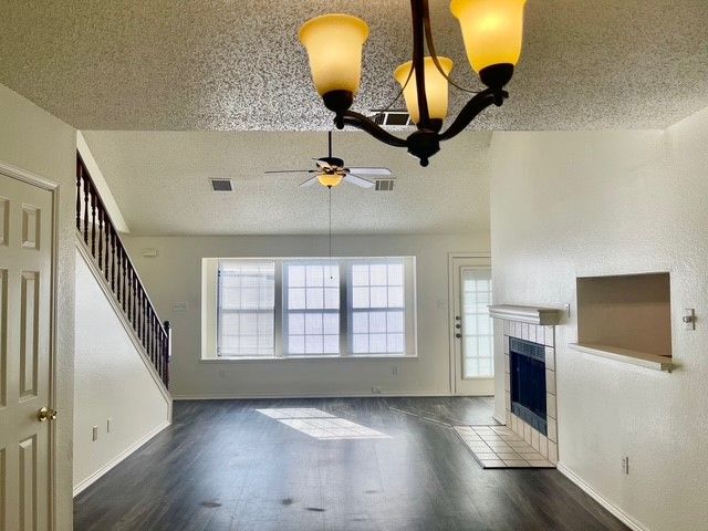 6709 Driffield Circle W, North Richland Hills, TX 76182